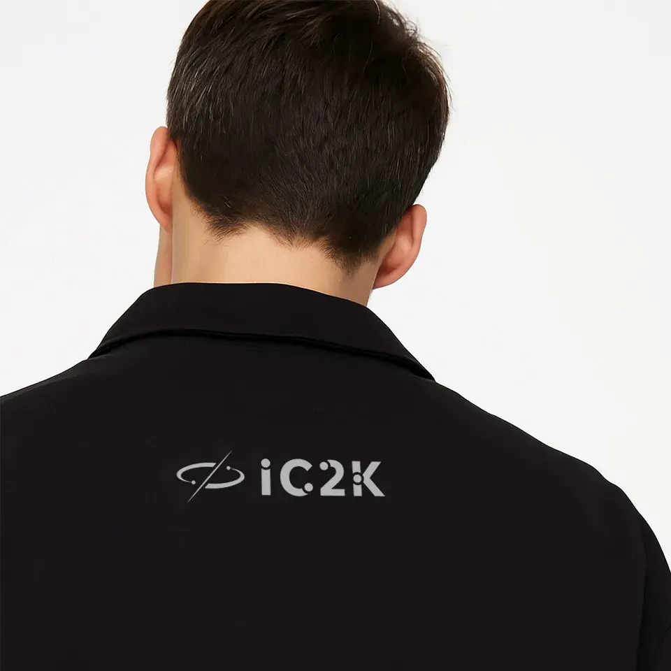 Diseño de chaqueta con logotipo para IC2K